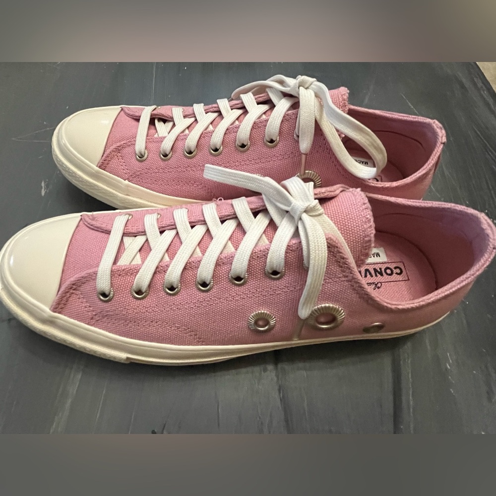 Converse Chuck 70 Metal Rings Pink Canvas Sneakers - Picture 3 of 7